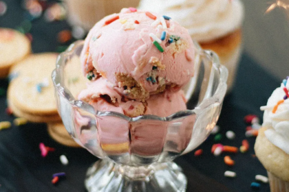 Tom Greve's How to Make Ice Cream Review: The Best Ice Cream Recipe Book [With Steps]