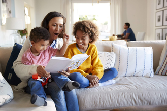 Parent asking reading comprehension questions for kids